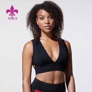 Roba d'entrenament a l'engròs personalitzada OEM Roba lleugera de gimnàs Sostenidor de ioga a l'esquena sexy per a dones