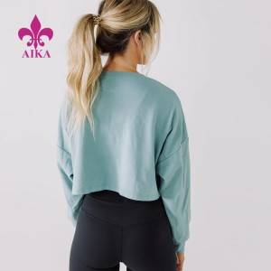 Bluzë e lehtë me dizajn klasik për femra 2021 OEM me mëngë të gjata për femra