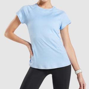 महिलाओं के लिए उच्च गुणवत्ता वाले बैक मेश पैनल वर्कआउट कस्टम स्लिम फिट जिम स्पोर्ट्स टी शर्ट