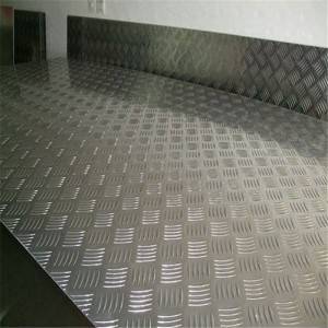 Diamond Tread Pattern Slip-Resistant Aluminum Sheets Factory