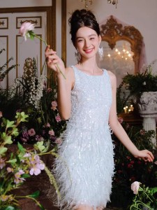 Sequin Pearl Rumbai Feather Custom Party Dresses Women Factory