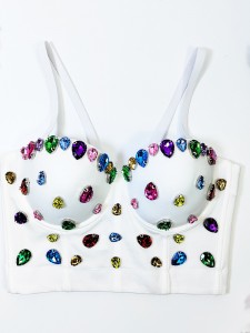 „Diamonds Camisole“ populiariausios moteriškų drabužių prekės ženklų įmonės