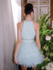 Proveedor de vestido de pastel de malla plisado de princesa con cadena de diamantes de cristal