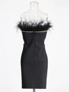 Feather Elegant oanpaste jurk Production