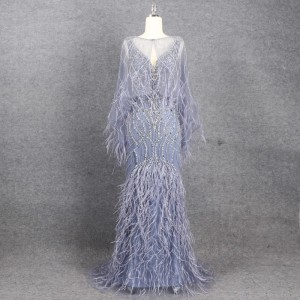 Fábrica de confección de vestidos de mujer de lujo de plumas de China