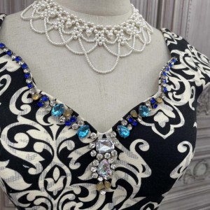 Entreprises de conception de vestes de robe pour dames imprimées en perles