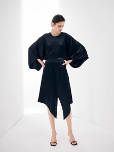 Satin Large Wide Sleeve Design Top Marche di vestiti femminili