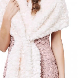 Custom Fur Coat Elegant For Ladies