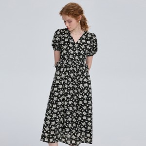 फ्रान्सेली कालो समर वी-नेक स्लिम बबल स्लिभ ए-लाइन ड्रेस