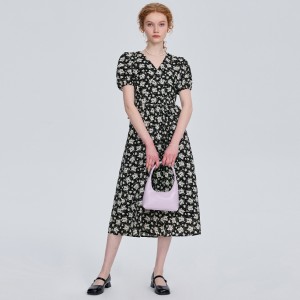 Fransk svart sommar V-ringad Slim Bubble Sleeve A-line klänning