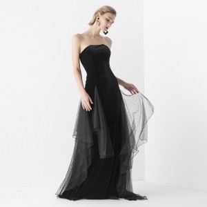 Французькі старовинні прозорі вечірні сукні з бюстьє з чорного оксамиту