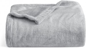 Fleece Blanket Throw Blanket – Light Grey Lightweight Blankets for Sofa, Couch, Bed, Camping, Travel – Super Soft Cozy Microfiber Blanket