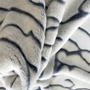 Irregular Texture Flannel Back Printing Cut Flower Fabric