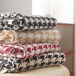 Classic Houndstooth Pattern အပြည့် Polyester Fabric Bed Blanket အဖုံး စောင်