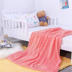 Couverture pelucheuse en flanelle pour tout-petits, couverture en peluche pour bébé à rayures réversibles, chaude et légère