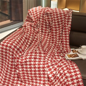 Classic Houndstooth Pattern Full Polyester Fabric Bed Blanket Cover Blanket