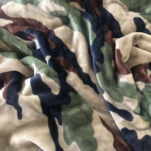 Camouflage ahaziri ụlọ akwa akwa akwa polyester nwere akụkụ abụọ A na-ebipụta akwa sofa