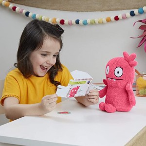 Uglydolls Yours Truly Moxy Stuffed Plush Toy, 9,75″ Boneka Binatang Prasekolah Tinggi