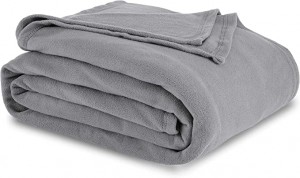 Super Soft Fleece Plush Lightweight Blanket Low Lint Luxury Hotel Style Solid Pet Friendly Bed and Couch Blankets