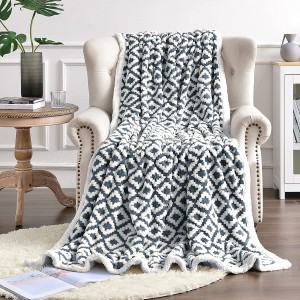 ʻO Sherpa Fleece Plush Throw Blanket Super Warm Soft Cozy Fuzzy Microfiber no ka moe moe me ka Diamond Jacquard Print