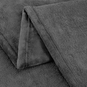 Utopia Bedding Fleece Blanket Queen Size Gray 300GSM Luxury Bed Blanket Anti-Static Fuzzy Soft Blanket Microfiber