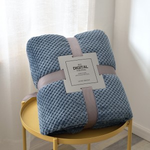 Thickened produk jual panas warna solid nanas grid sofa flannel karang fleece lawon simbut 2.3M * 2M