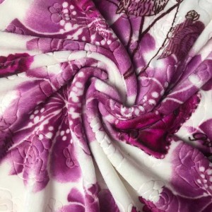 Couverture de lit douillette en flanelle de corail à imprimé floral en relief solide super doux