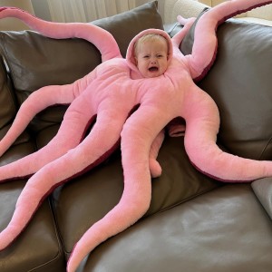 Akciový výpredaj roztomilého chobotnicového detského plyšového vankúšika