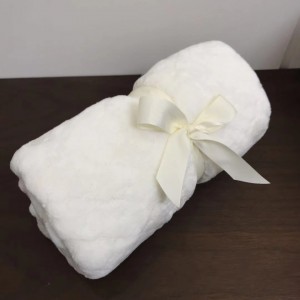Hoge kwaliteit Hot koop 100% polyester kantoor middagpauze koraal fleece baby washandjes kleine gewogen knie deken;