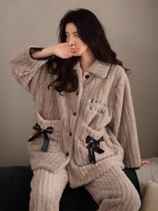 2020 hot sale sleepwear pambabaeng corduroy sleepwear coral fleece outerwear pajama