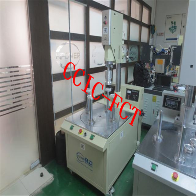 Kontrola kvality a testování kvality svařovacího stroje PVC v Číně
