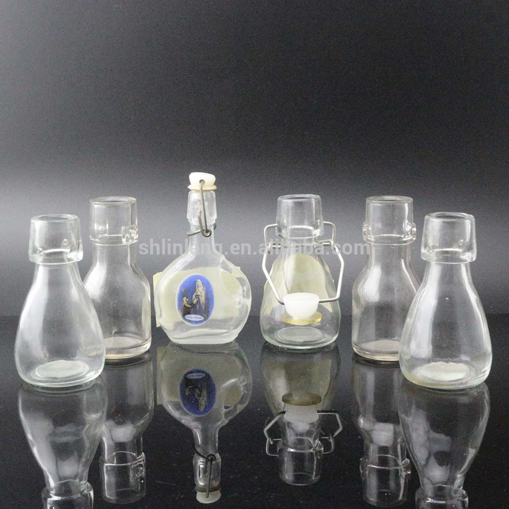 Shanghai Linlang vintage mini glass favor bottles with swing top