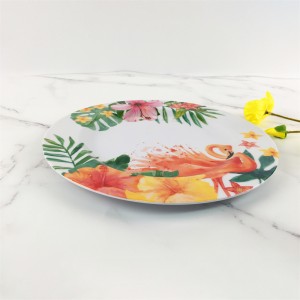 Letní plastový melamin Elegantní plameňák jednoduché tropické listy Květina s kulatým talířem s vlastním designem