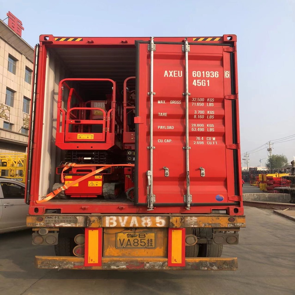 15 Foot Small Tracked Scissor Lift Transported To Hong Kong