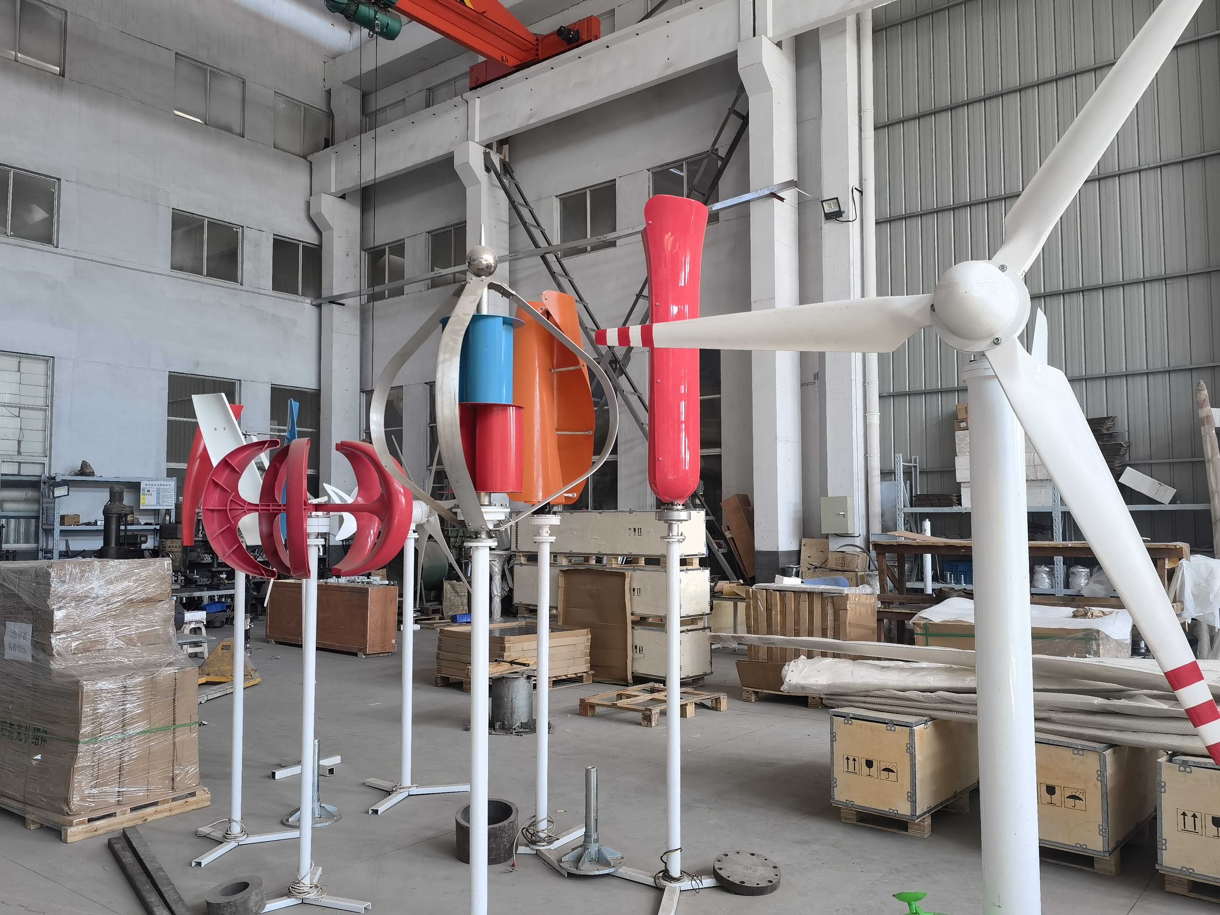 WHAT ARE THE MAIN COMPONENTS OF A WIND TURBINE