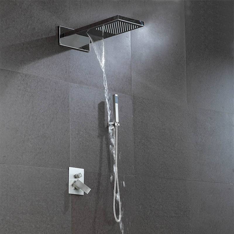 Cabeça de chuveiro com três funções Imagem em destaque