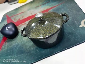 2022 Good Quality Big Cast Iron Wok - New tuhao gold quality cast iron enamel Dutch oven – DEBIEN