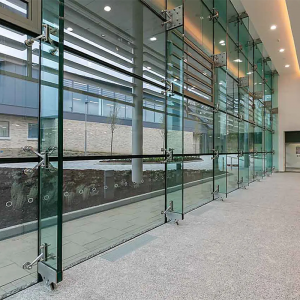 Steel Truss Point รองรับ Spider Glass Curtain Wall System Highrise Glass Wall Factory
