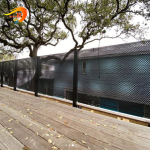 New Style colorful Decorative Perforated Wire Mesh fence