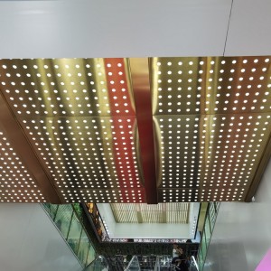 Shopping mall siling moralo tšepe perforated metal mesh