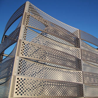 Chapa perforada de aluminio perforada decorativa para la fachada - China Chapa  perforada, malla de metal perforada