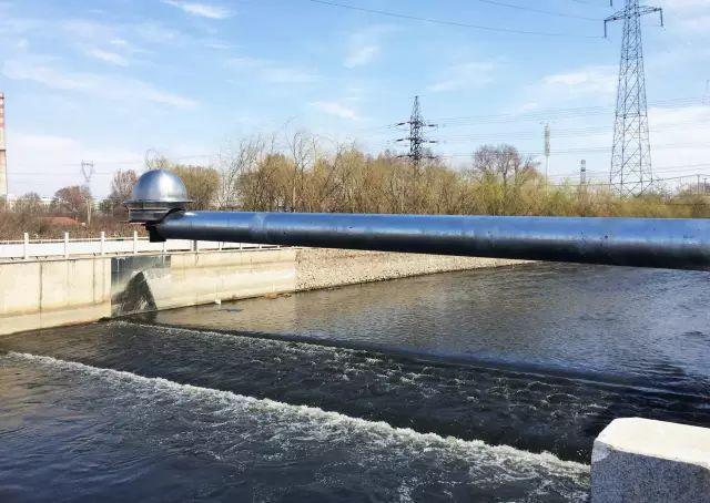 Ultrasoniese vloeistofvlaksensor toegepas in rivierkanaal vloeistofvlakmonitering