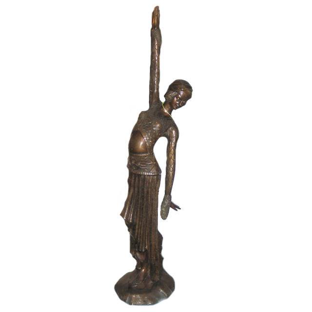 Gyári forrás sárgaréz kutyaszobor - kültéri dekoráció fémöntvény szobor életnagyságú emberi hölgy bronz szobor eladó – Atisan Works