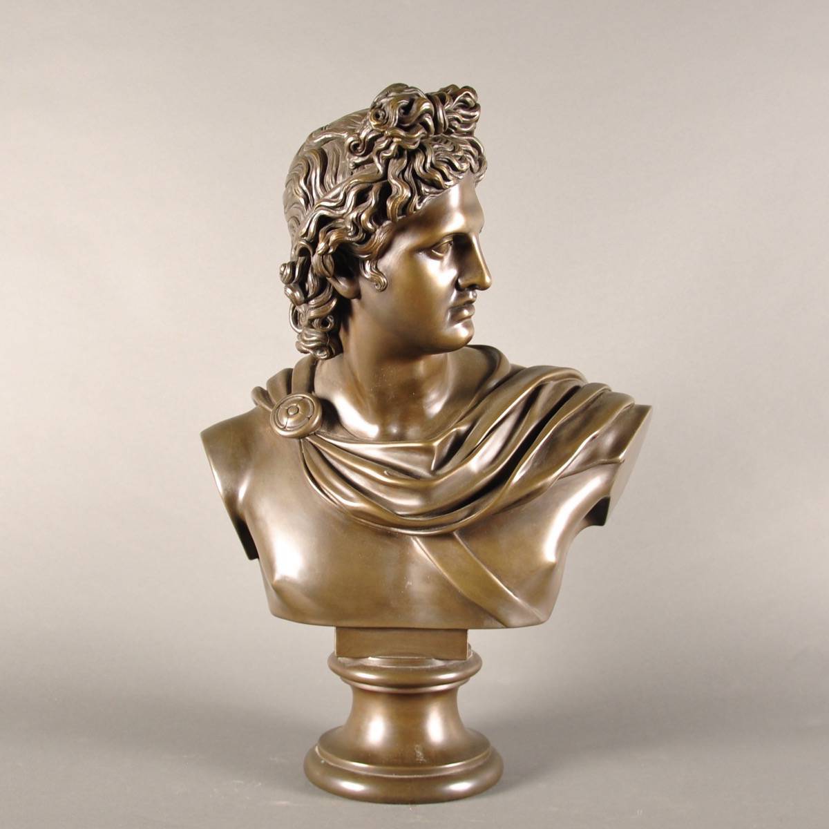 Patung logam dekorasi meja patung dada Apollo Pythian perunggu ukuran hidup besar