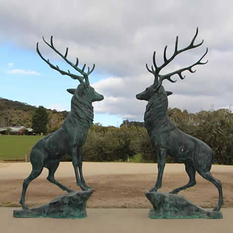 Escultura de ciervo de bronce antiguo de tamaño natural, decoración animal para jardín al aire libre, a la venta