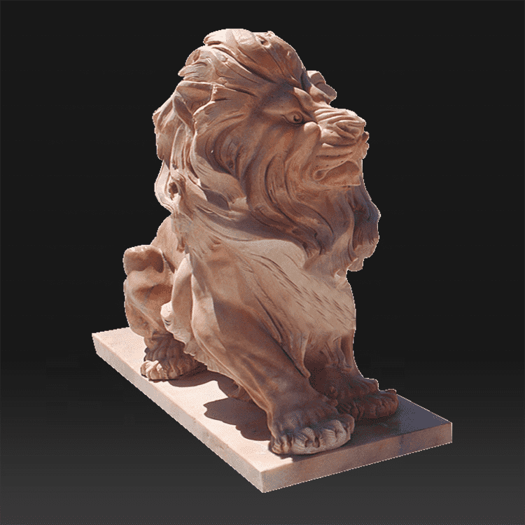 Kamienna rzeźba marmurowego lwa w stylu zachodnim, siedząca na zewnątrz