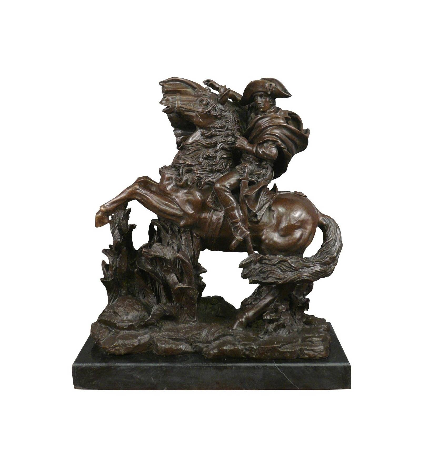 Tischdekoration, Guss, Metallhandwerk, bronzene Nepoleon-Statue zu verkaufen