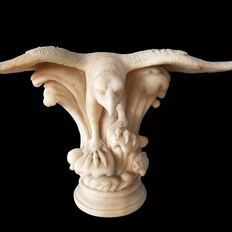 Proizvajalec OEM Marble Lady Statue - Mala skulptura orla iz rdečega marmorja ob sončnem zahodu naprodaj – Atisan Works