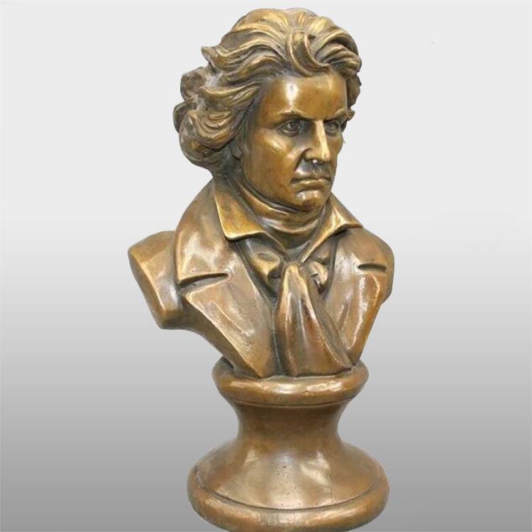 Kültéri egyedi életnagyság Antik öntött bronz Beethoven mellszobra