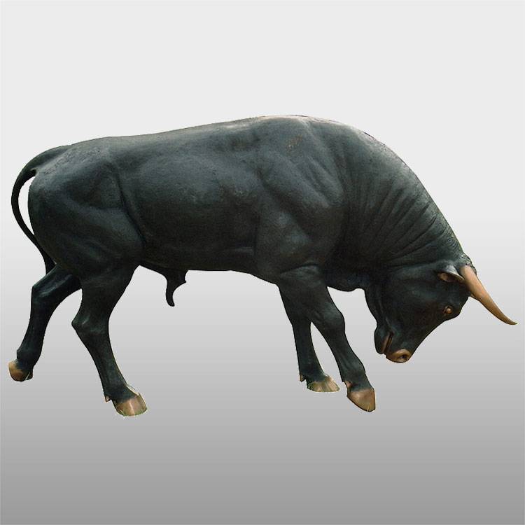 kambarinis gyvūnas lauke, natūralaus dydžio arklio bronza, užtikrinanti aukštą kokybę